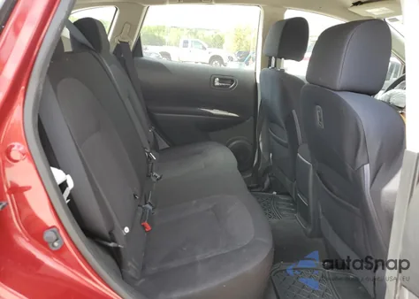 2015 Nissan Rogue Select S z USA, uszkodzony, nr VIN JN8AS5MT4FW666191